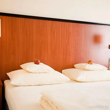 Hotel Carls 4*