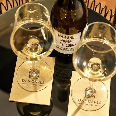 Ξενοδοχείο Carls 4*