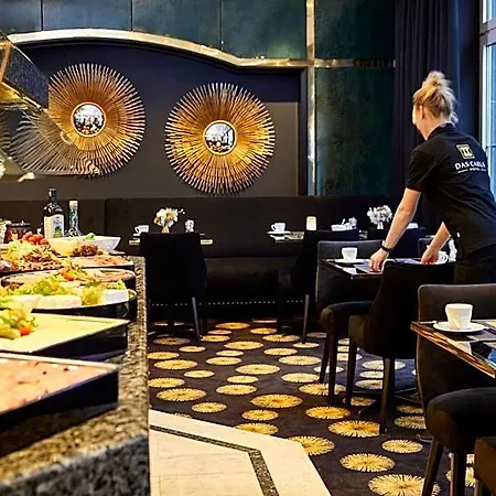 Carls Hotel 4*