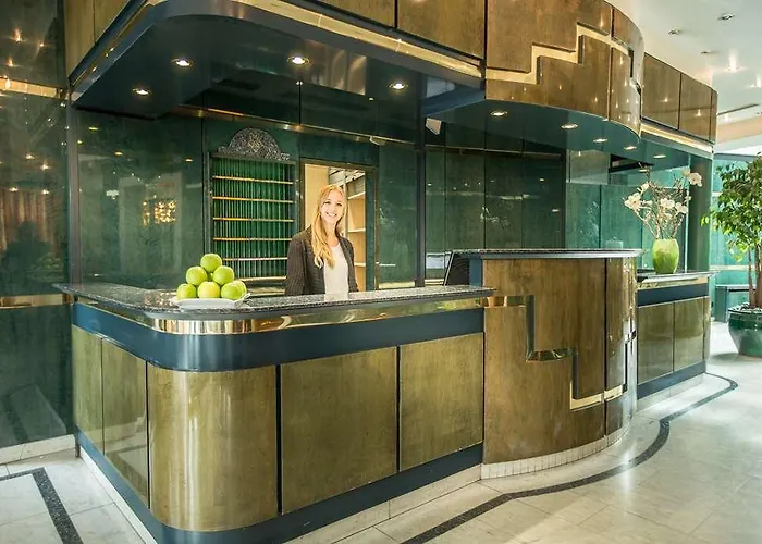 Carls 4* デュッセルドルフ